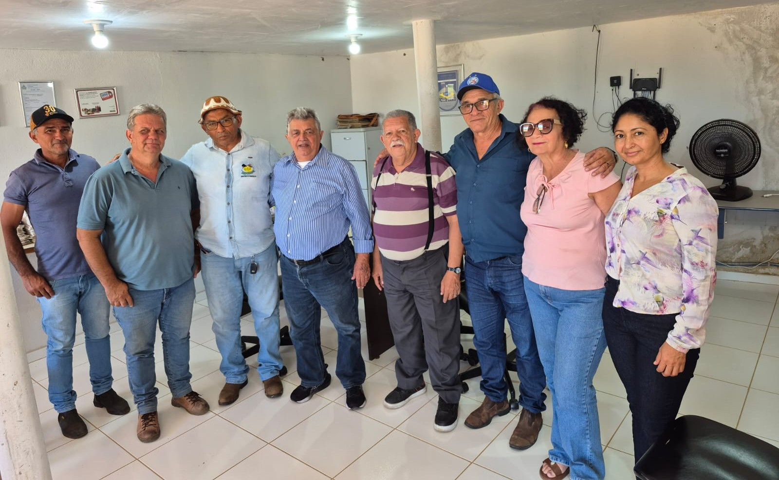 Sistema OCB/PE promove orientações sobre cooperativismo em Floresta