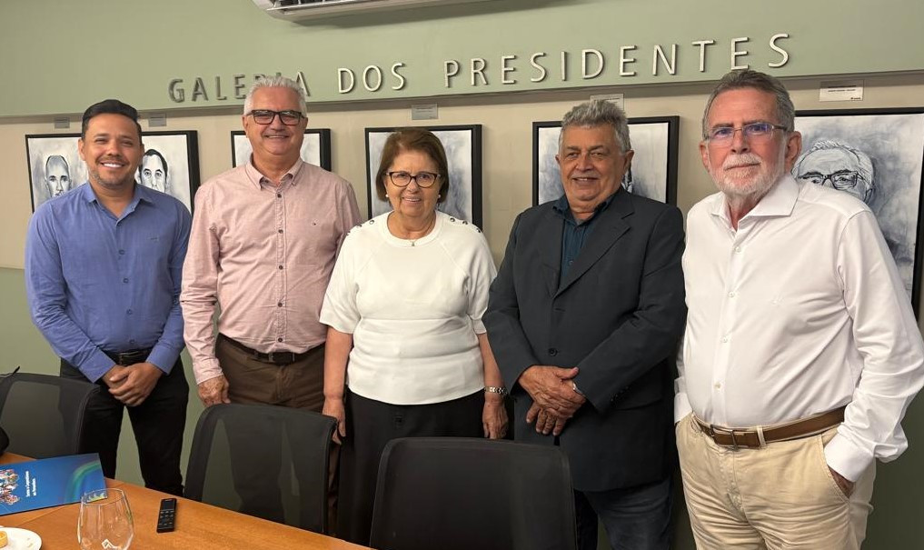 Novos conselheiros administrativos do Sescoop/PE realizam primeira reunião